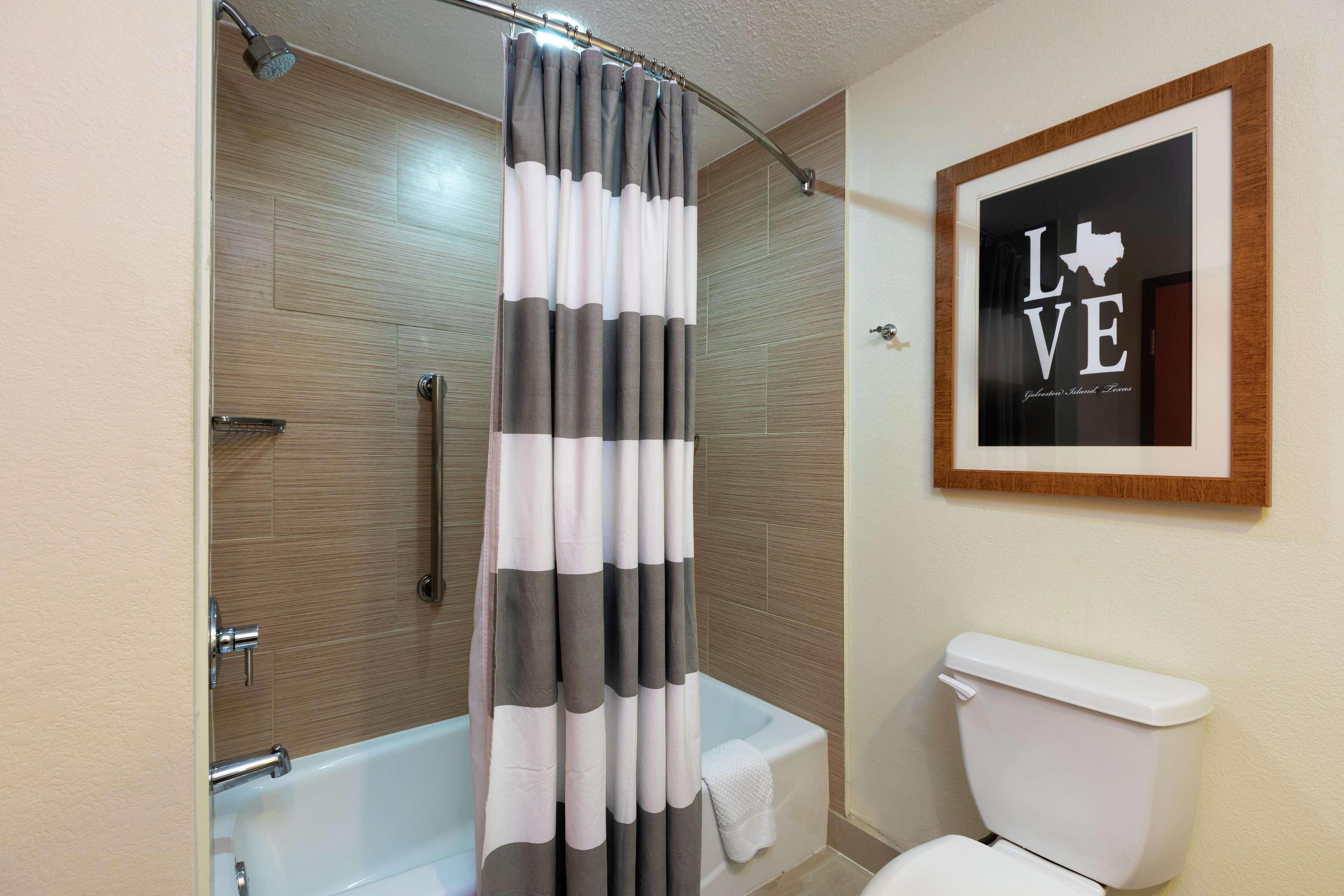 Doubletree By Hilton Galveston Beach Εξωτερικό φωτογραφία