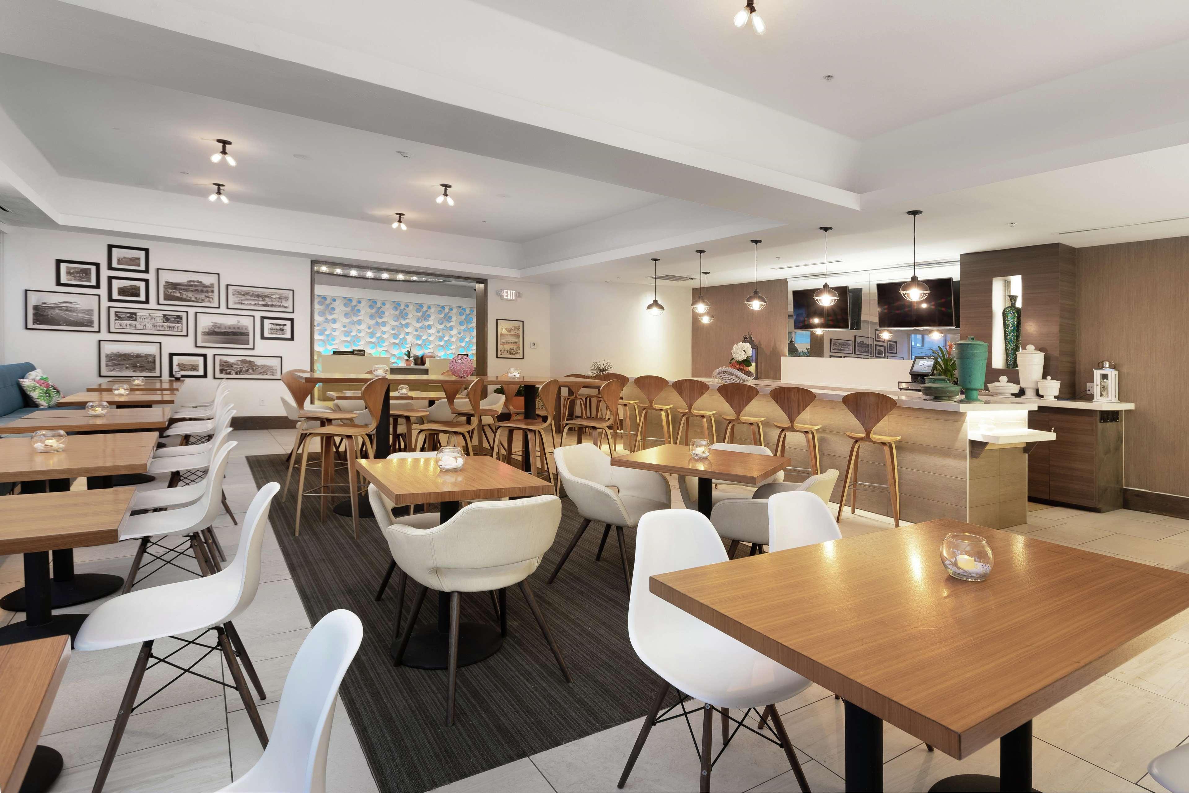 Doubletree By Hilton Galveston Beach Εξωτερικό φωτογραφία
